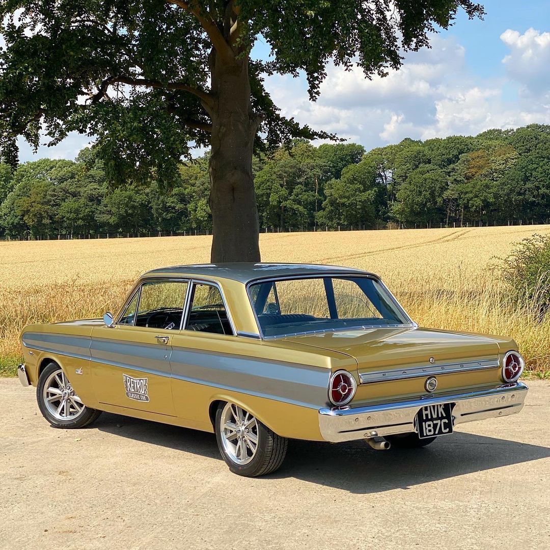 Xuemei52000's tweet photo. 1965 Ford Falcon 289 2 door 3 speed
#fordfalcon #ford #xr #falcon #v #turbo #fordaustralia #fordperformance #fordsofinstagram #barratheworld #carsofinstagram #f #car #aussiefords #clubfg #g #barra #fgfalcon #fomoco #summernats #fordracing #t #australia #carphotography https://t.co/M5hvJzlbBM