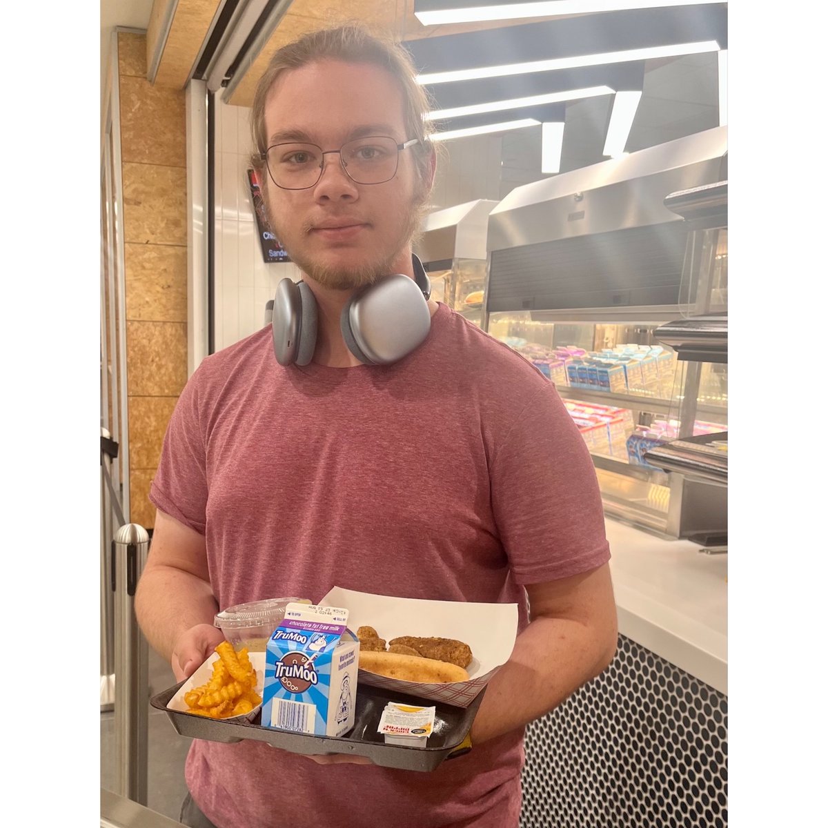 🎉 It's National Condiment Month! 🌭🍔🍟
Whether you're a ketchup connoisseur, a mustard maven, or a hot sauce fanatic, there's a condiment for everyone. Now available in middle &amp; high schools, NEW Chick'N Dippin sauce! Visit a cafe today &amp; let's turn up the flavor together! 🔥🍽️