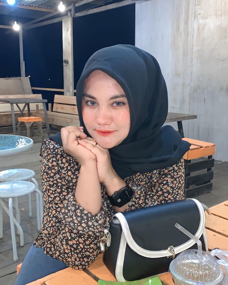 _ApriliaReal_'s tweet photo. 🧚Hi Aprilia sudah ready ya,buruan di isi untuk keep slot boking nya,Info tarif langsung Dm-WhatsApp https://t.co/Wtu1qQAzum
#availbogor #bobogor #bogoropenbo #expobogor #includebogor #excludebogor #angelbogor #openbobogor #WPbogor #availdepok #openbodepok #WPdepok #BOdepok https://t.co/YhW5pq4WVg