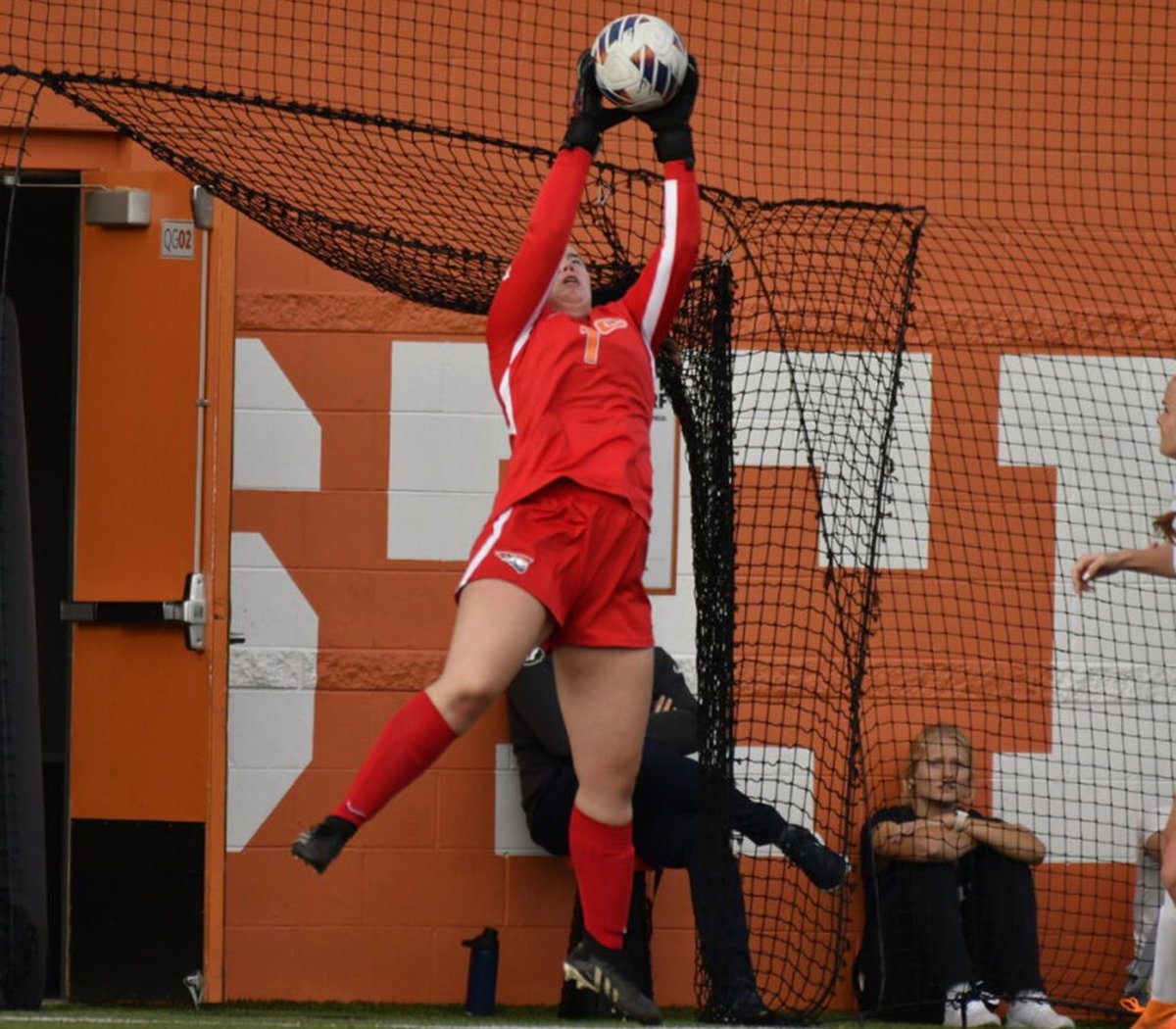CCIW (@cciw_athletics) on Twitter photo The CCIW announced Elle Sutter of North Central (offense) and Caitlin Fitzsimons of Carroll (defense) are the league’s Student-Athletes of the Week in women’s soccer on Tuesday.
<a href="/NCC_WSoccer/">NCC Women's Soccer</a> | <a href="/CarrollWSoccer/">Pio Women's Soccer</a> | #d3soc
📰 cciw.org/news/2023/9/19… The CCIW announced Elle Sutter of North Central (offense) and Caitlin Fitzsimons of Carroll (defense) are the league’s Student-Athletes of the Week in women’s soccer on Tuesday.
<a href="/NCC_WSoccer/">NCC Women's Soccer</a> | <a href="/CarrollWSoccer/">Pio Women's Soccer</a> | #d3soc
📰 cciw.org/news/2023/9/19…