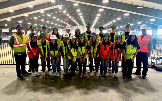 columbushosp's tweet photo. We were thrilled to host the 2023-24 Youth Leadership Columbus class last week. The students enjoyed a sneak peek tour of the new Columbus Fieldhouse. 

The Columbus Area Chamber of Commerce facilitates Youth Leadership Columbus to recognize, educate and empower future leaders. https://t.co/Qppxtfn1PA