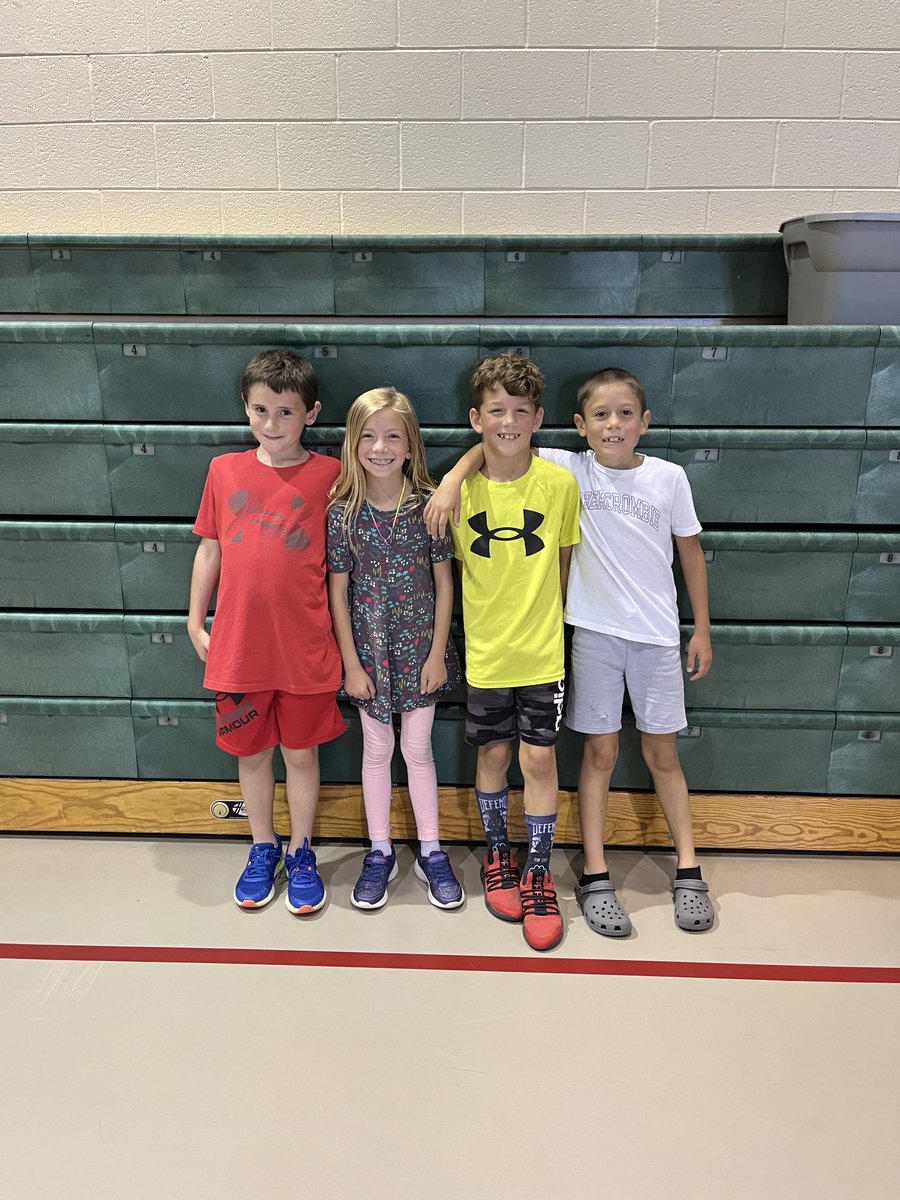 “You didn’t wake up to be average, you woke up to be great!” Mr. Cooley’s class ran the mile the right way…with Heart, Desire, &amp; Falcon Pride 💪 Leading the way was Logan Hitz (8:31), Delanie Spotts (8:36), Chase Pedrick (9:01), &amp; Nate Bomgardner (9:06). FAST 💨 Let’s Go 💯