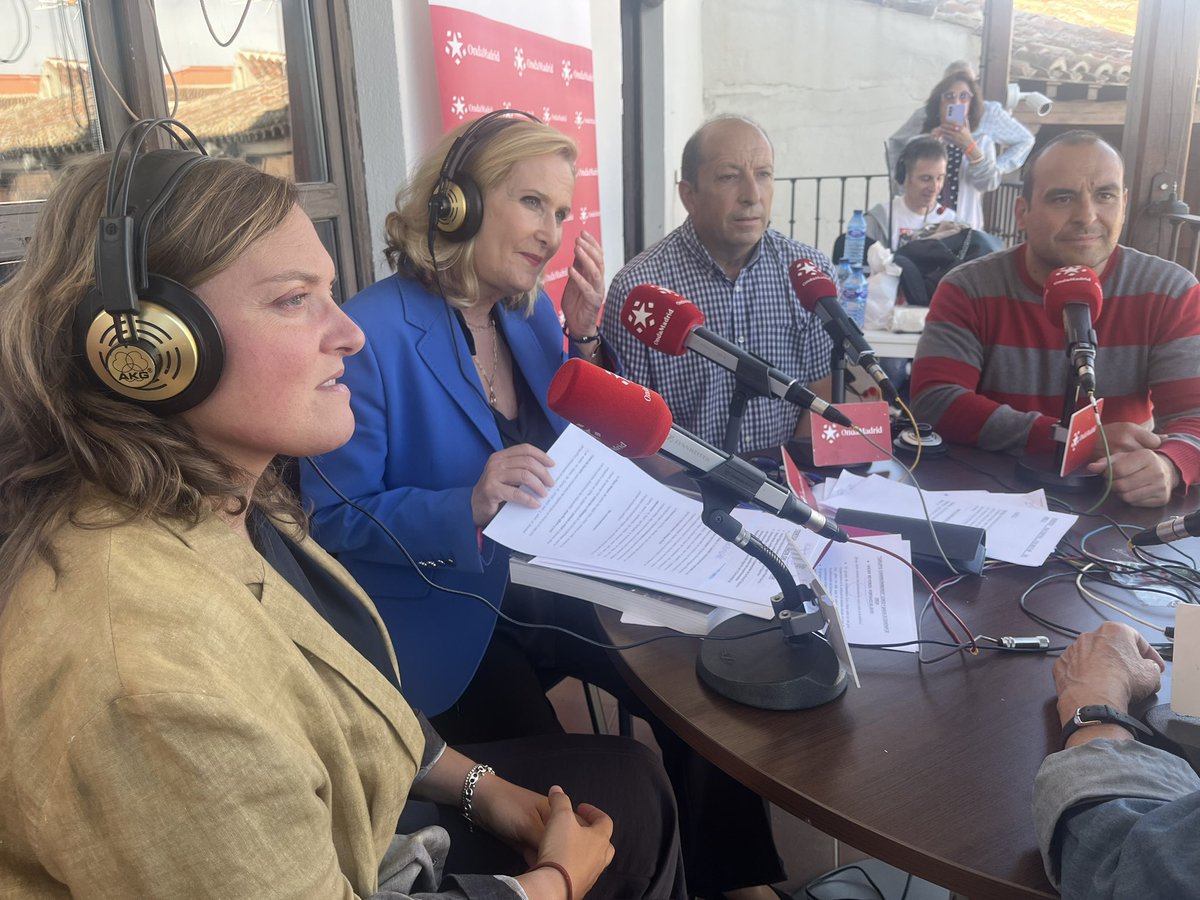 MadridDirectoOM's tweet photo. ▶️@ondamadrid
📻101.3-106 FM
⏰ 18: 00h
👉 Tertulia sobre el vino de Colmenar de Oreja
✅ Los enólogos Francisco García Paredes, Jesús Figueroa y  la ingeniera Eufrasia Pilar
🎙️EN VIVO https://t.co/FT6Pcuqo0L https://t.co/VNinfRAuqd
