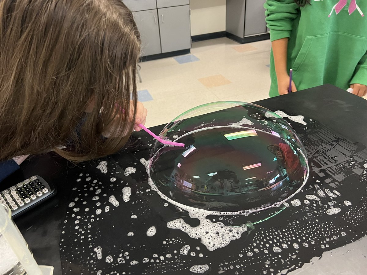 mrsgrulichlhs's tweet photo. Bubbles can even make standard deviation fun! https://t.co/0b4c3Dj2Xj