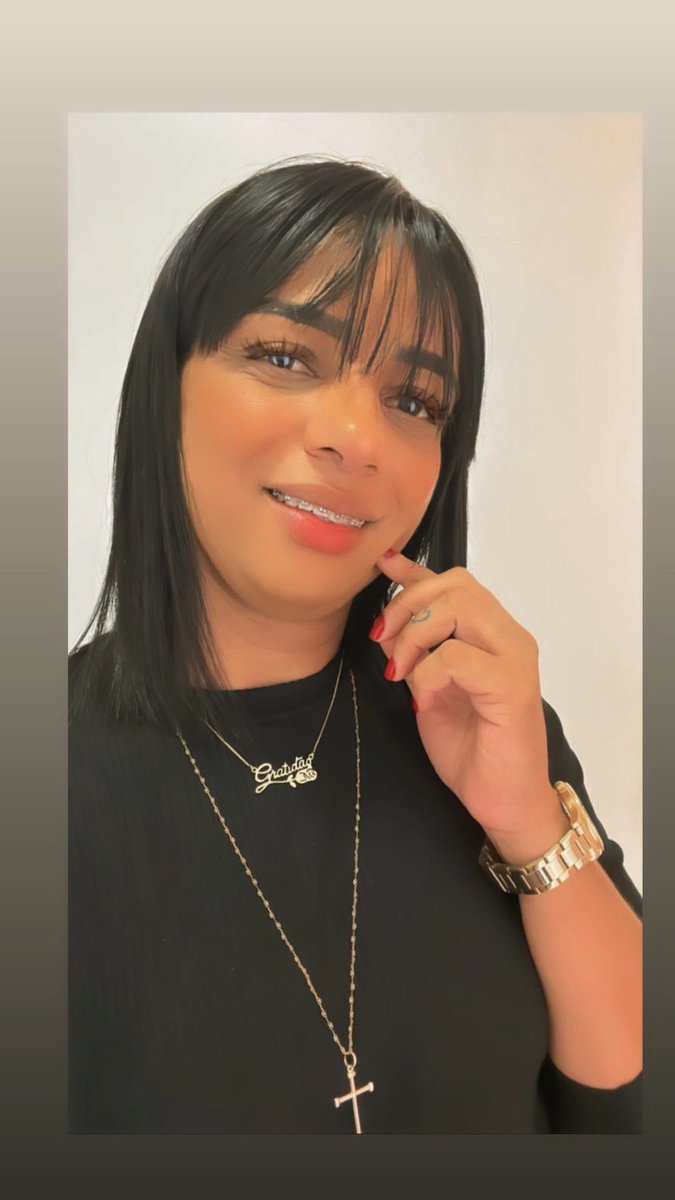 Que demore, mas que venha tudo o que eu sonhei.✨🌼🖤…