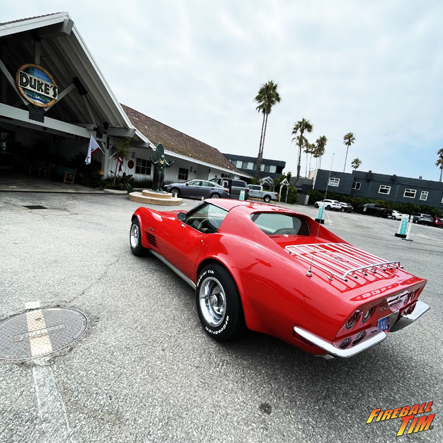 fireballtim's tweet photo. Polynesian-Powered '71 Vette... Man, those Pineapple Poppers are crazy! #OnlyInMalibu #ClassicCool #fireballtim https://t.co/A2CtGzZLB1