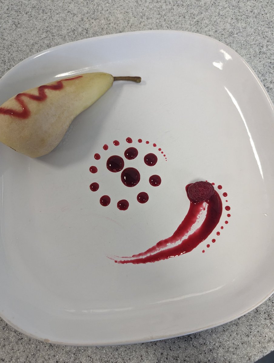 Miss McKelvie tweet media