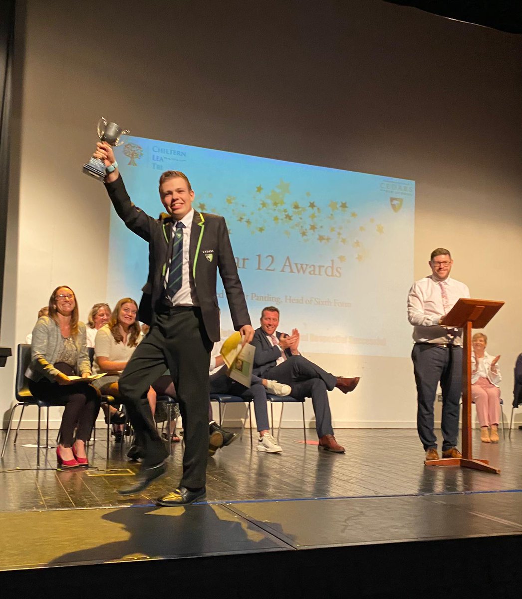 This photo is why we teach!!! So proud! <a href="/LoveLeightonB/">Love Leighton Buzz</a> <a href="/ChilternLT/">Chiltern Learning Trust</a> <a href="/linsladeschool/">Linslade School</a> <a href="/Cedars_Upper/">Cedars Upper School</a>