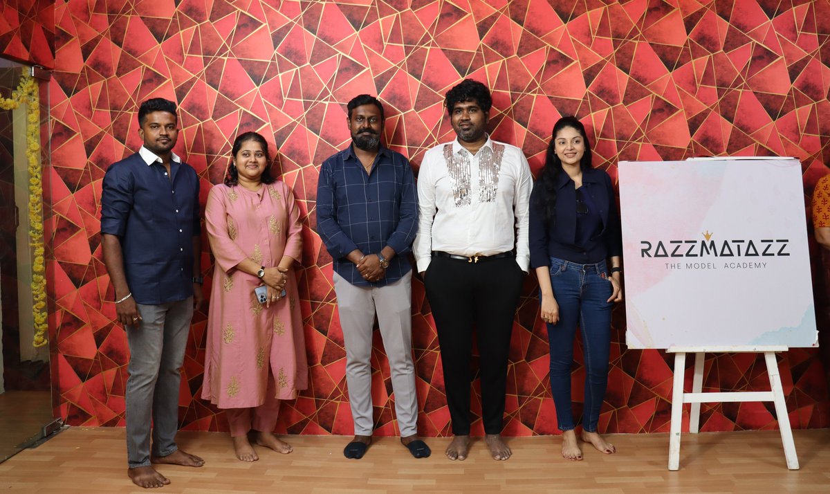 RazzmatazzJoe's tweet photo. #RazzmatazzModelAcademy Is Now  Official!!
Launched by our Very own @ungalsanam Sis and #cakesquare Janaki Mam And Muthu Sir !! 

#RegistrationOpen for the Aspiring Model !!! 

Contact : joe@razzmatazzgroup.in /9791006432 For the Registration Process !! https://t.co/ERMX6wcjl5