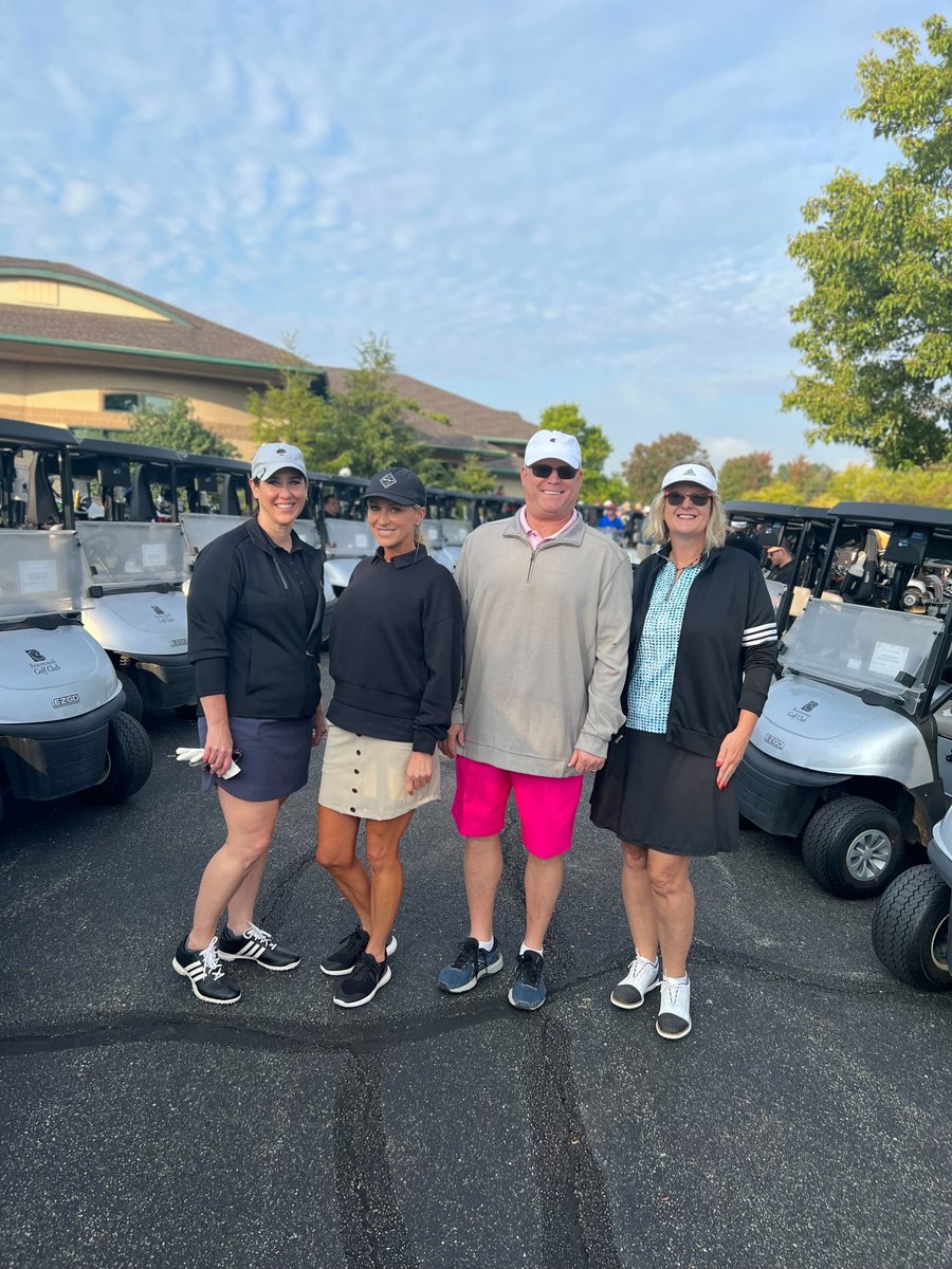 ddc_dine's tweet photo. Our team swung into action at the Dayton-Wright AFCEA #WITS Golf Tournament, teeing off celebrations with a kickoff speech and swag bags! We had a 'hole-in-one' time on the course as a Sapphire sponsor, and we're looking forward to the other Conference Events this week! https://t.co/Lkb7vh3f0Q