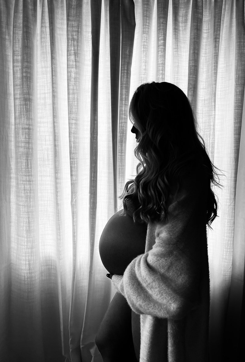 LeahDaryl's tweet photo. 40 weeks of growing you, happy due date little one 🤍✨ https://t.co/Ts33TSa70A