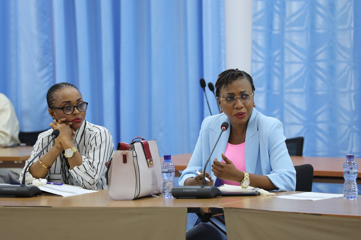 Bintou_Keita31's tweet photo. Une matinée enrichissante ce mardi avec ma réunion avec 30 femmes leaders politiques et candidates à Kinshasa.

Nous avons discuté des défis auxquels les femmes sont confrontées dans le processus électoral et des solutions pour les surmonter et réussir. https://t.co/a7RcMFhc4x