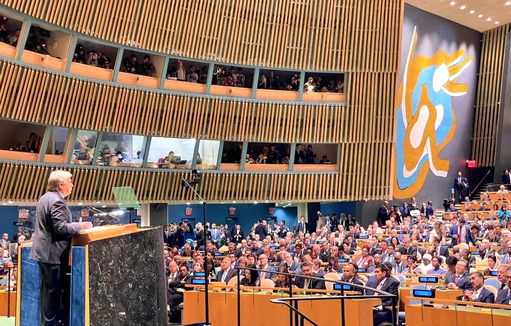 Le Président de la République @GeneralNeva participe à la #UNG78  qui s’est ouverte ce mardi 19/09/2023 à #New_York avec un discours du SG des @UN. @antonioguterres, a déploré les inondations catastrophiques de #DernaFlood, en #Libye.