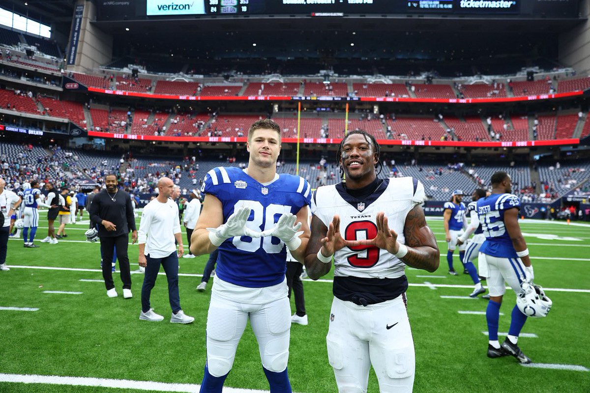 THIS WHY YOU GO TO THE U! Came in together, same position, grinded together, COMPETED against each other, never left, never swayed, stayed true and now we both playing against each other in the NFL. Why miami?? This why. #TEU 🙌🏾💼