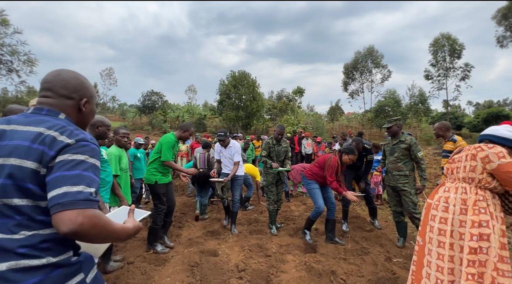 Nyamasheke District tweet media