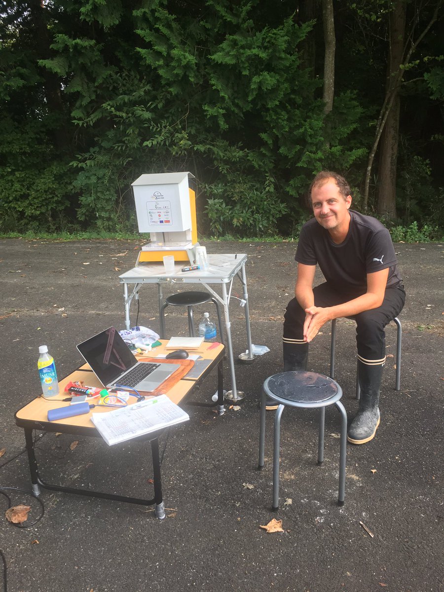 JMBonzom's tweet photo. Projet #BEECONECT
Expériences sur le site d’Okuma contaminé par la radioactivité ☢️🇯🇵.
Est-ce que les capacités d’apprentissage et de mémoire des frelons sont impactés ?
Ce sont des capacités cognitives de toutes premières importances pour la survie de nombreuses espèces https://t.co/H9y4vHue6L