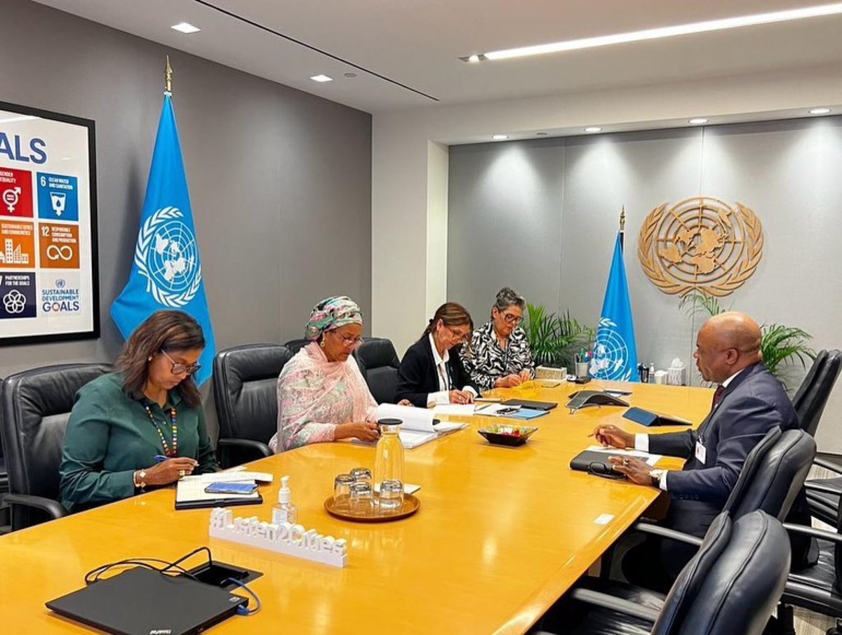 mrbenceo's tweet photo. At the ongoing #UNGA78, H.E. Ambassador Isiaka Abdulqadir Imam, the D-8 Secretary General, In New York to participate in the 78th of the United Nations General Assembly. https://t.co/Qqo2LzF6PG