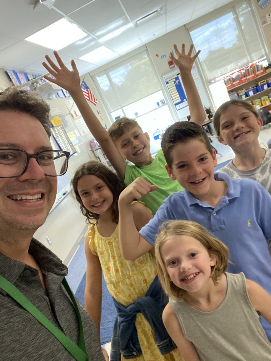 Bellar Bunch tweet media