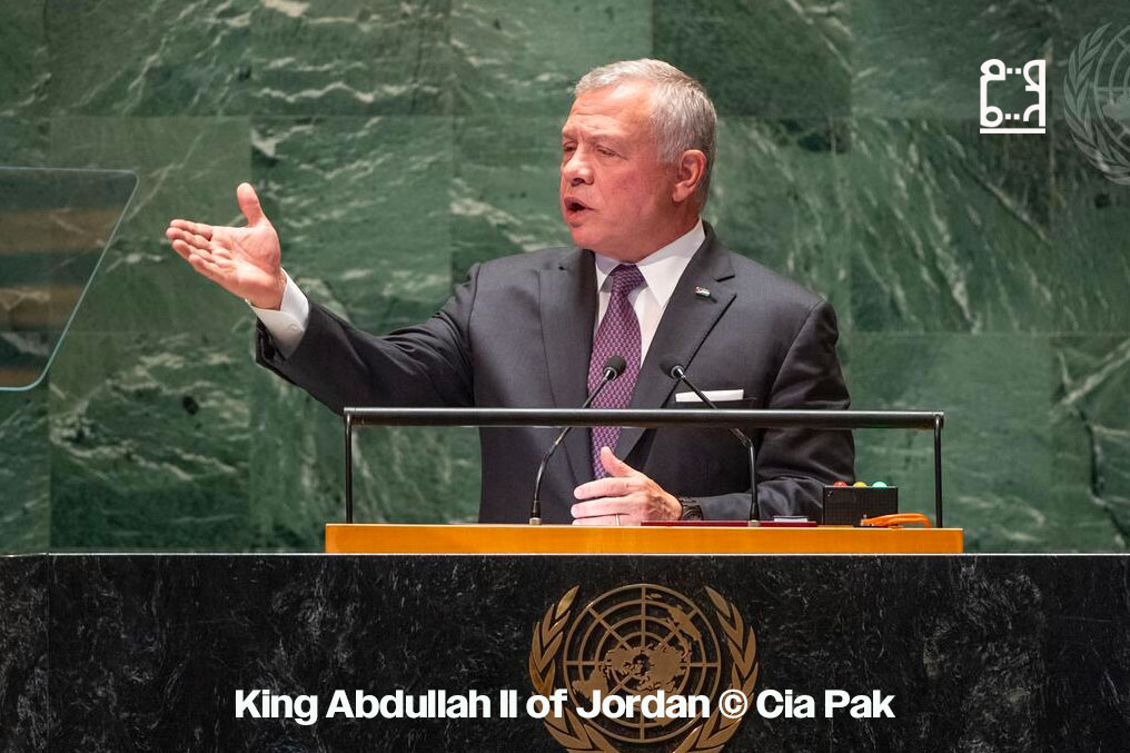 MideastToday's tweet photo. King Abdullah II of #Jordan addressed the #Palestinian issue in his speech at the #UnitedNations #GeneralAssembly, saying that "the suffering in our region will continue until the world helps to solve this issue, the most important in the Middle East. All UN resolutions since the beginning of the conflict recognize equal rights for the Palestinian people. 

This is the heart of the two-state solution, and the only way to a comprehensive #peace, with the establishment of an independent Palestinian state based on the '67 borders, with #Jerusalem as its capital." 

Abdullah also said that "the delay in achieving peace has led to unending #violence. the year 2023 is considered the most violent year for the Palestinians in 15 years." #Israel @RHCJO