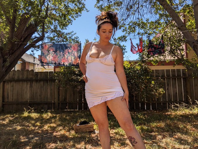 I recommend biting off more than you can chew to anyone https://t.co/YEe7l6S4Cd