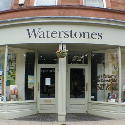 ExpressFalkirk's tweet image. Get lost in the pages of a book and the captivating stories inside it at Waterstones, Falkirk. 📖✨  
For a literary journey, visit them today!
📸 @FalkirkWtstones 
#LocalShopsFalkirk #SupportLocal #Transportation