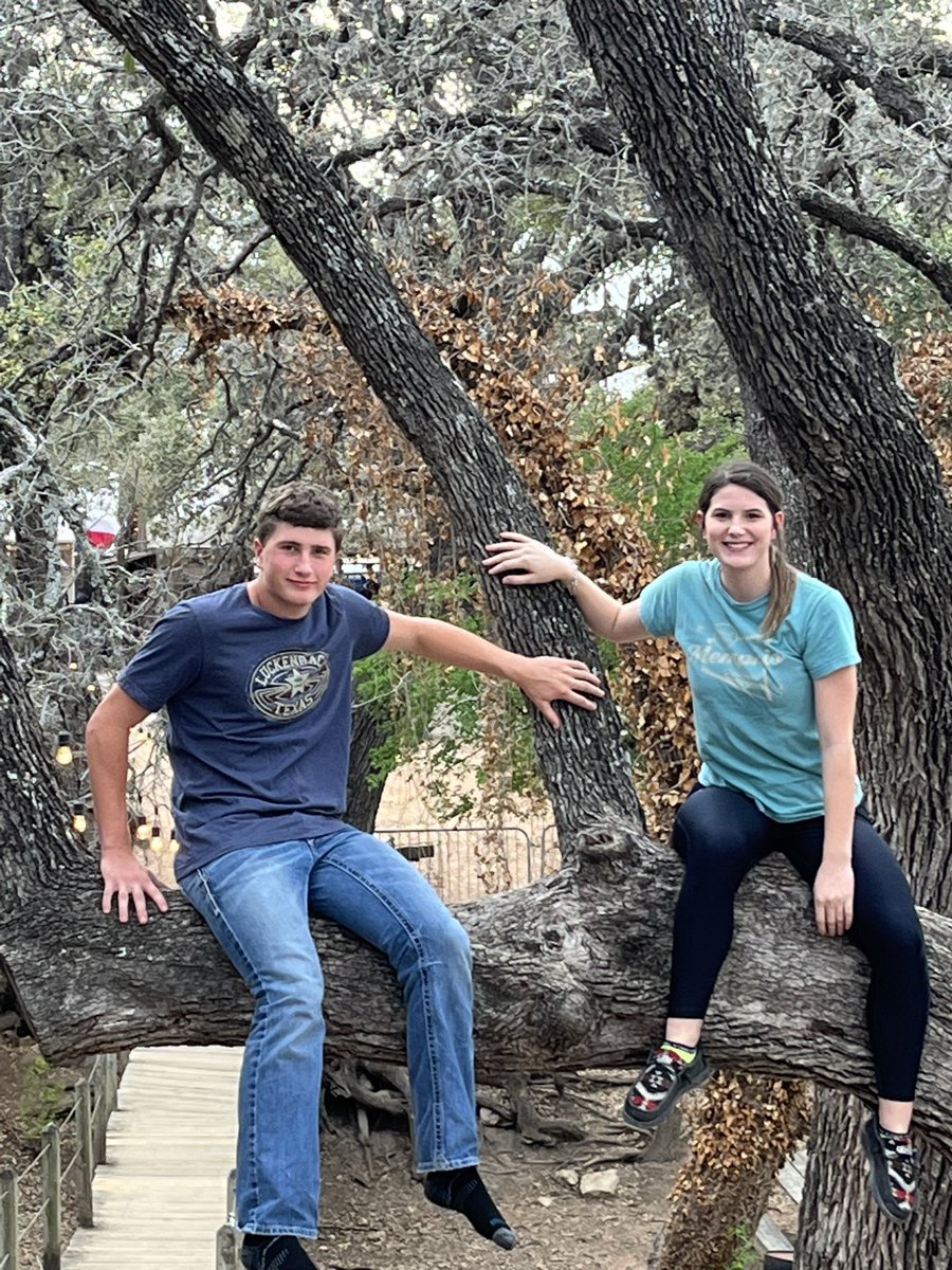 NedBarrier's tweet photo. I want to wish a very HAPPY BIRTHDAY to my baby girl!! I love you, and hope you have a great day May-May!!! https://t.co/3zc367JHPf
