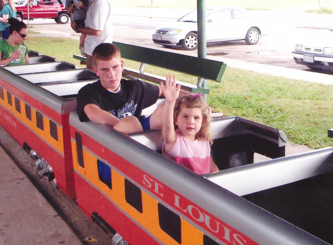 NedBarrier's tweet photo. I want to wish a very HAPPY BIRTHDAY to my baby girl!! I love you, and hope you have a great day May-May!!! https://t.co/3zc367JHPf