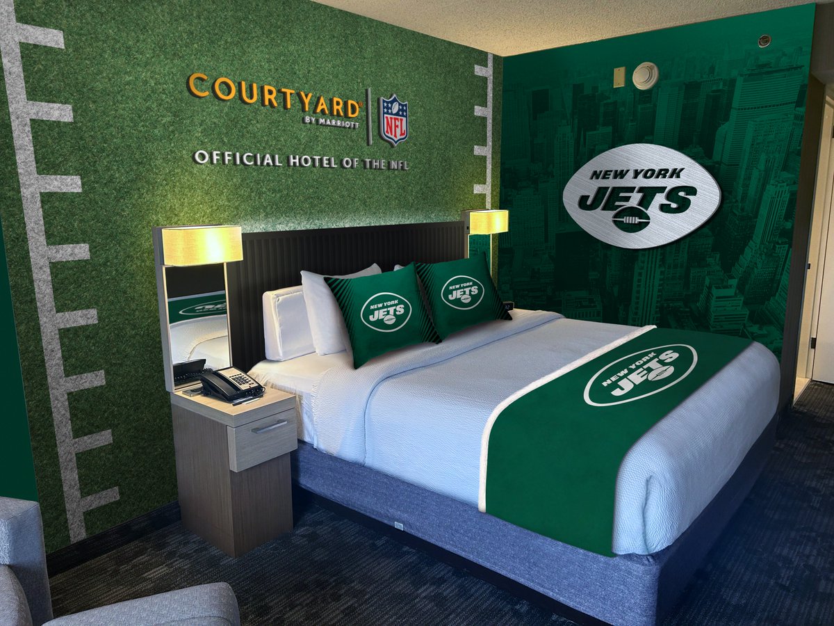 CourtyardHotels tweet picture