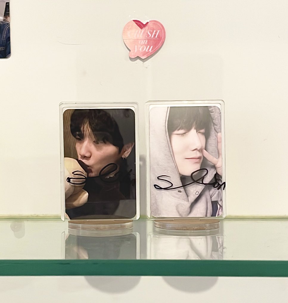 🐶🐶🐶
어제 상원 님이 팬분들께 드릴 선물로 타르트 50개 구매 후 자필 메모지를 놓고 가셨다고 합니다! 타르트와 메모지는 양일 선착순으로 드립니다! (1인 1개 제한)