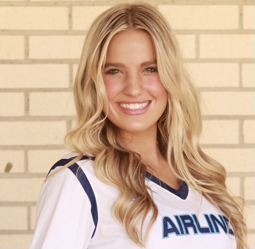 VB: Airline over Byrd
25-22, 20-25, 25-16, 27-25
Sicily Fontaine 4 Aces, 4 kills, 2 assists, 26 digs 
Ava Frith 3 aces, 1 kill, 17 digs 
Raylon Bailey 10 kills, 4 blocks
Lindsey Marcinkus 4 aces, 13 assists, 5 digs
Alex Knowles22 assists, 15 digs. 
Natalie Williams had 7 kills.