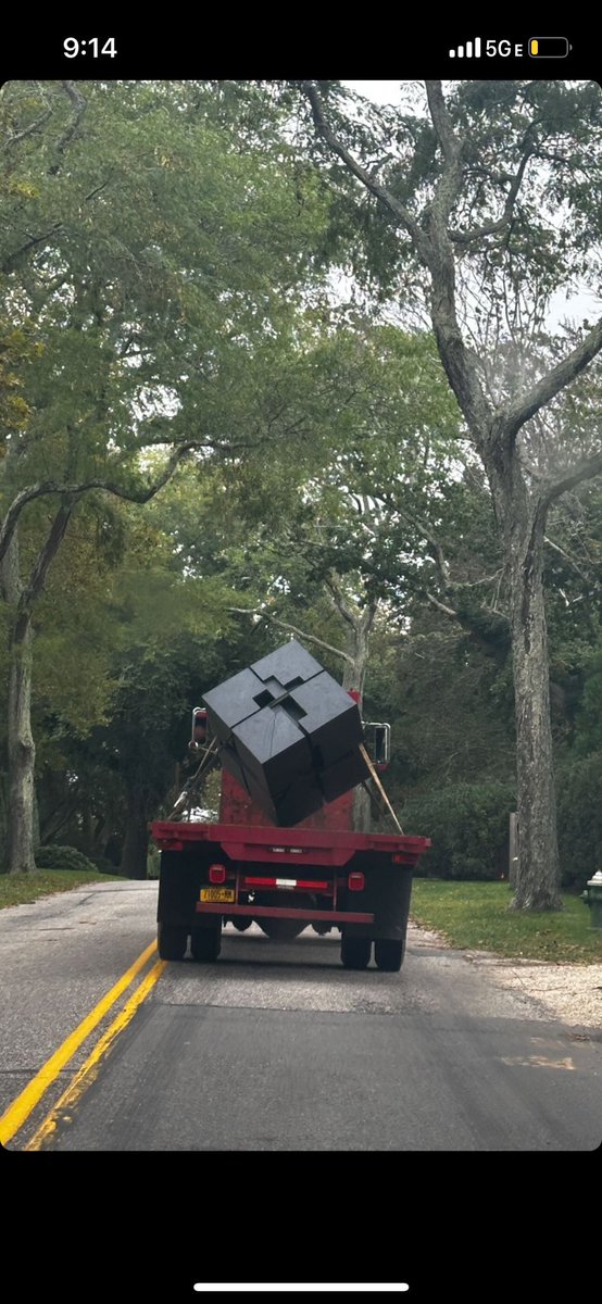 anniesalright's tweet image. This photo of the Astor Place cube getting transported upstate to get rejuvenated … it heals me