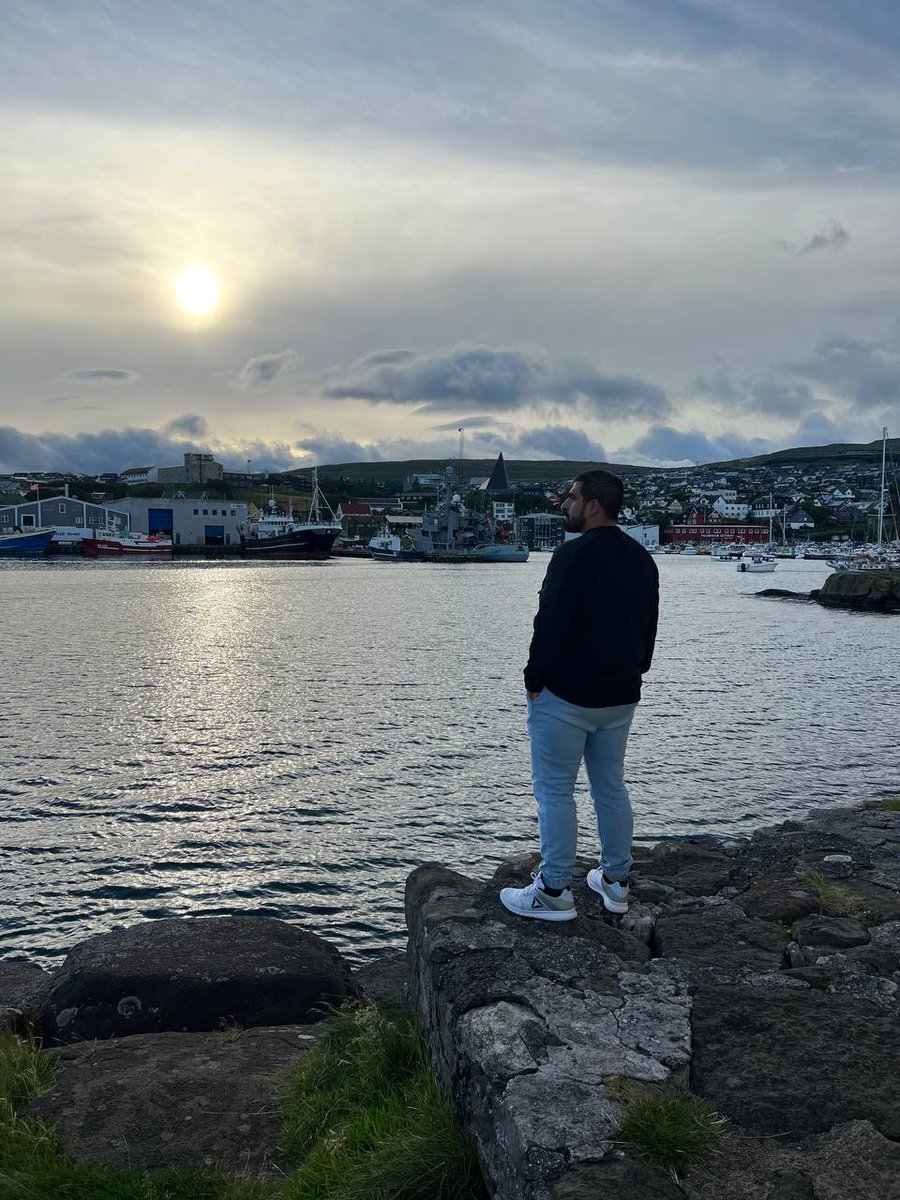 بداية عام جديد اللهم أستودعك عام قد مضى من حياتي ف أغفر لي ما كان فيه  و بارك لي في عامي الجديد 🤍
الحمدلله على أصغر النعم وأكبرها ، الحمدلله في كل وقت وحين ، الحمدلله حتى يبلغ الحمد منتهاه .