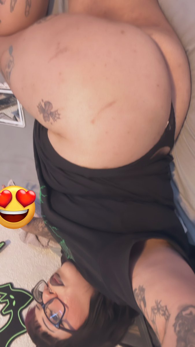 shpookybabe's tweet photo. https://t.co/40QhHXyexy