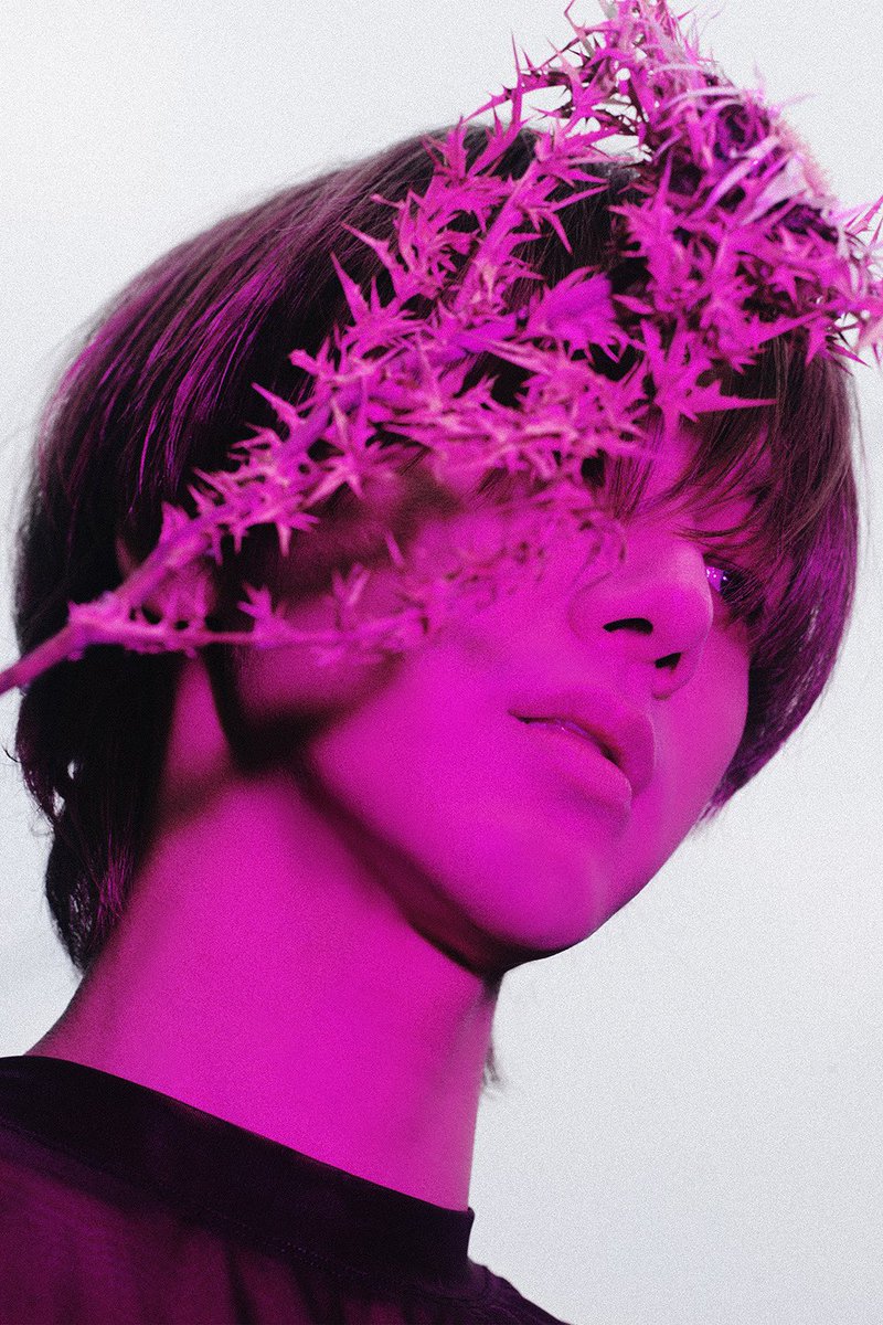 슈퍼주니어 예성, 새 미니앨범 日 유명 그래픽 디자이너 ‘요시다 유니’ 참여!
김다니엘·글렌체크·피노미노츠·민연재, 음악 작업진까지 완성도 높였다!

entertain.naver.com/read?oid=311&a…

#예성 #YESUNG
#슈퍼주니어 #SUPERJUNIOR
#Unfading_Sense