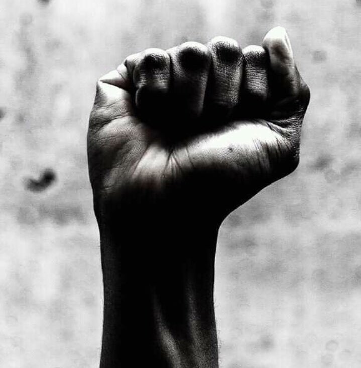 Tchwameni's tweet photo. #JusticiaParaStephy ❤️✊🏿🇭🇹 https://t.co/3KjmMr9h5h