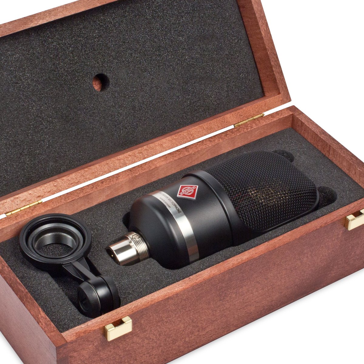 Neumann_Japan's tweet photo. TLM 107は、5つの指向性パターンを持ち、手頃な価格とモダンなデザインで、その高い汎用性が評価されています。
アコギ、エレキギター、ピアノ、ベース、ドラム、パーカッションなど多くの楽器に対応するパワフルなマイクロフォンです。
https://t.co/GbSK0g5hQw
#NeumannTLM107 https://t.co/FduOMenC5N