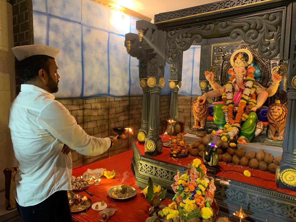 RupeshKadam03's tweet photo. *गणेशोत्सवाचे औचित्य साधून विभागातील गणरायाचे दर्शन घेतले.*🙏 https://t.co/teQDPDevdA