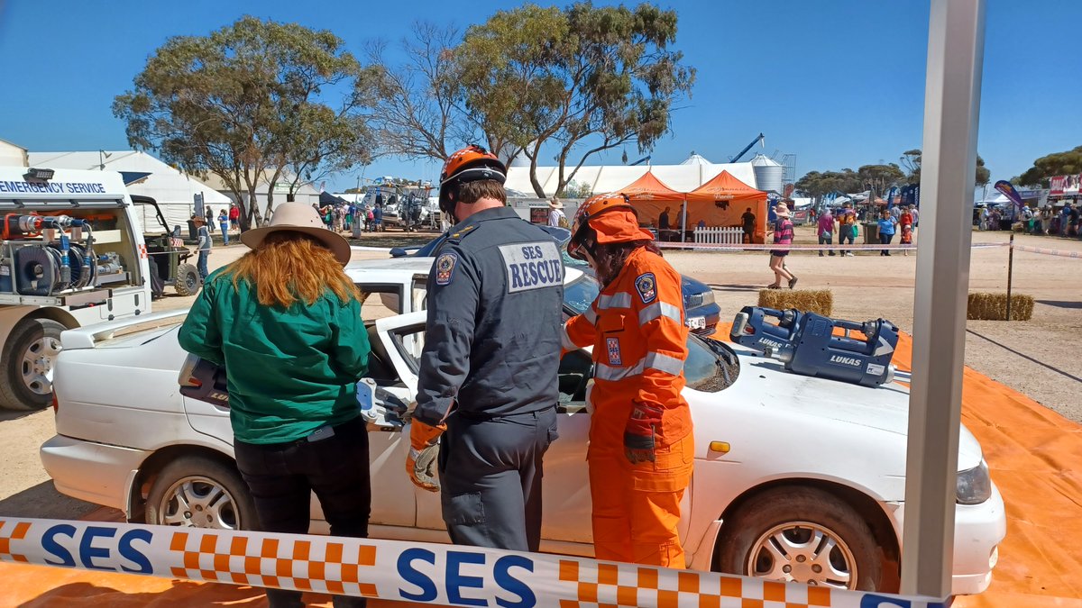 SA_SES's tweet image. Visit the @SA_SES display at the Yorke Peninsula Field Days @DaysYorke 
ypfielddays.com.au
#ypfd #fielddays #ypfielddays #ypfielddays2023
#yorkepeninsulafielddays