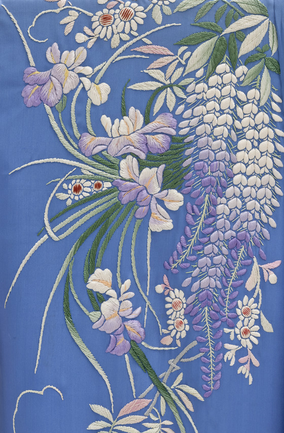 plummie9's tweet image. Japan for the Western Market.
The Most Exquisite & Divine Dressing Gown, late 19th- early 20th c.
Silk plain weave with silk embroidery.
©️@LACMA
#FashionHistory #Covet