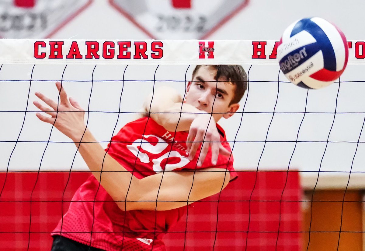 scottashphoto's tweet photo. Sussex Hamilton rises to No. 1 in new area boys volleyball rankings https://t.co/4mjoq13S45 @HHS_Chargers #wiaavb #wisvb #wisbvb #wiaabvb https://t.co/7VbK0Nj92F