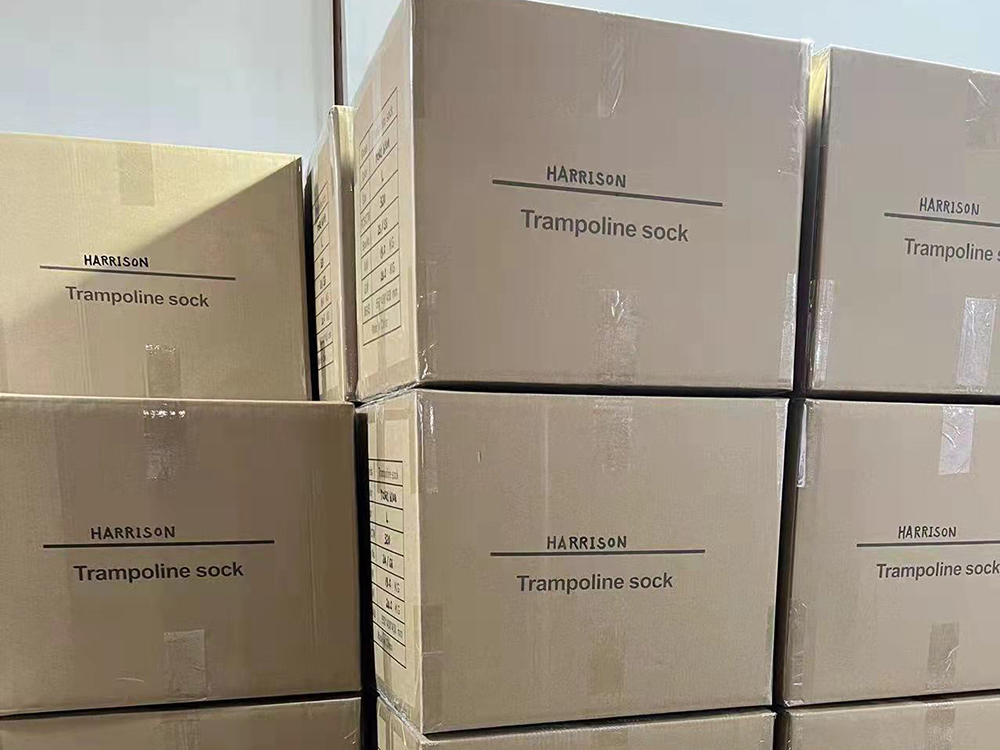 Bouncia8's tweet image. Custom Grip Socks For Aqua Park yields best-in-class performance and exceeds the most stringent quality standards. #waterinflatables