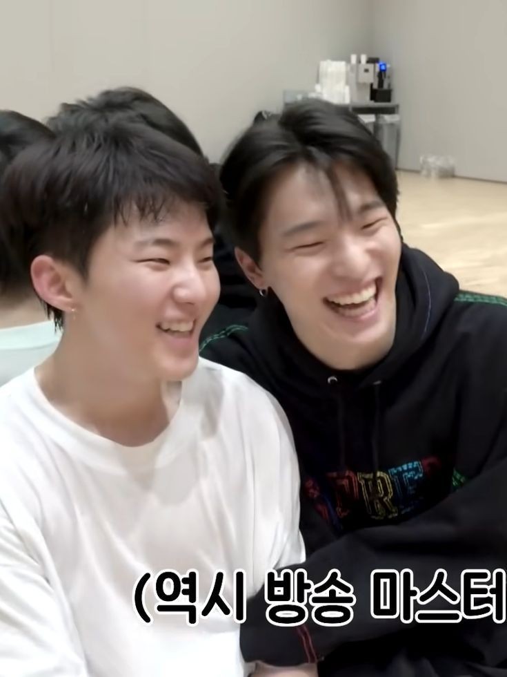 svilorjupiter's tweet photo. 우리만의 heaven  .。ｏ♡ https://t.co/e0rGkUfgLV