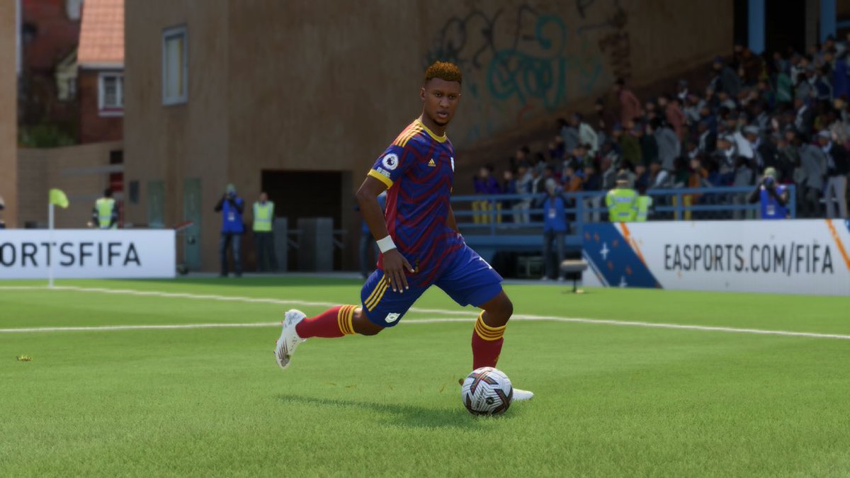 myFifaYAvault's tweet photo. LW: Edson Ferreira 
Number: 11
Nationality: Brazil 🇧🇷 
Age: 21
Value: £69M
Rating: 86 https://t.co/6GhtDwXEl7