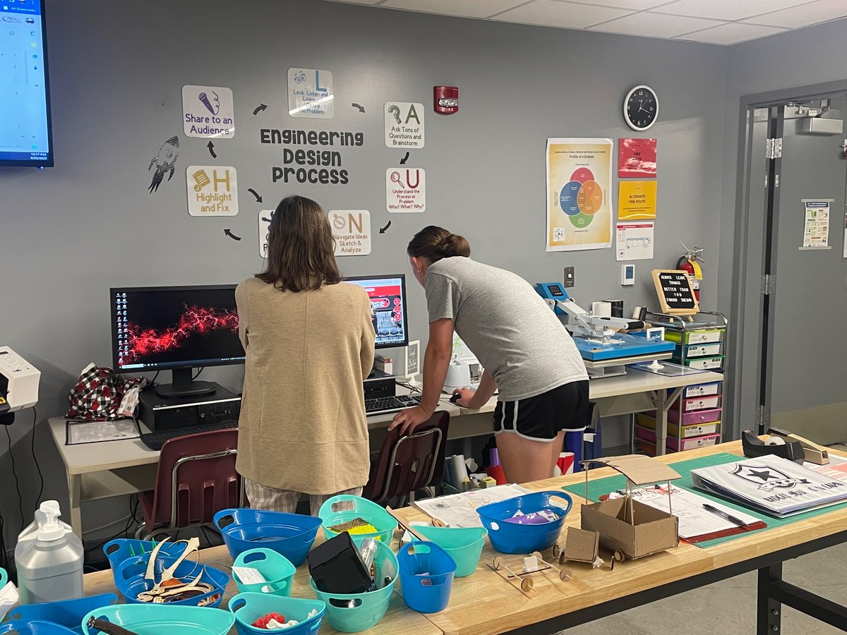 COSMOSIndiana's tweet photo. Check out our youth apprentices in action!

Ayla, Gage, and Kenny are growing their skills of project development, data management, equipment maintenance, and safety while working in their district’s digital fabrication lab. 

#YAinAction #pathways #talentdevelopment https://t.co/b5KsM8Oa07