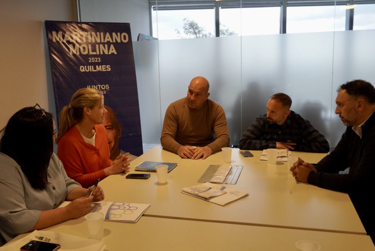 Gracias <a href="/YoSoyMartiniano/">Martiniano</a>, siempre es un gusto dialogar con vos. Gracias por recibirnos junto a nuestros referentes territoriales de <a href="/ValoresOficial/">Más Valores</a>, Veronica Rea y Jose Luis Ordoñez, y <a href="/danydipaolo/">Daniel di Paolo</a>, presidente del partido en PBA. Sabemos de tu compromiso por cambiar la realidad