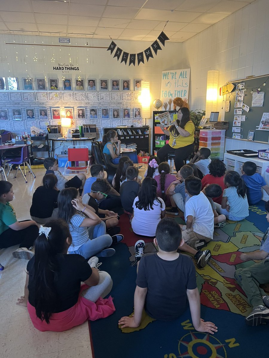 My fave 1st week BOY activity-building connections with students through an engaging interactive read aloud. #d100inspires #OrgulloLeonesKomensky #KomenskyLionPride