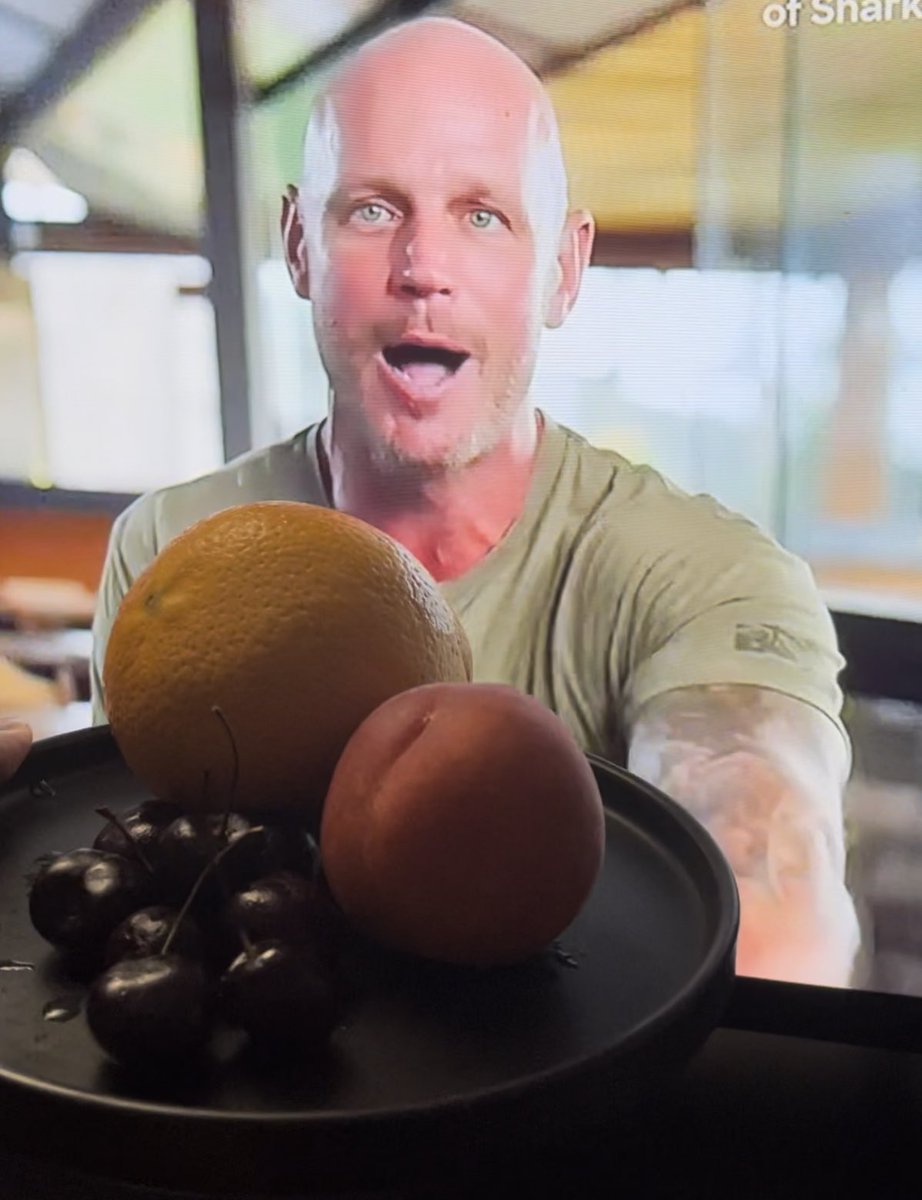 Fuego___'s tweet photo. @PauldeGelder @USPS Meant to post this during Shark Week , have some fruit, Paul! haha https://t.co/yls1CEOQCF