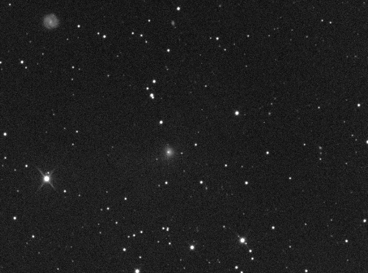 tyseren's tweet photo. Comet 12P has outburst again, and our @comet_chasers are involved in monitoring it 
https://t.co/NIsLaRBNn6
This outburst looks fan-shaped (not like a Millenium Falcon this time).
How it will develop?
Our worldwide Comet Chasers are scheduling more observations to find out! https://t.co/gbyTWhB4Au
