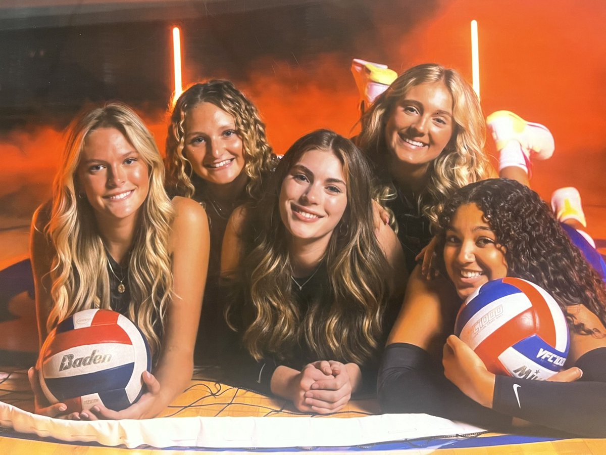 NP_Hieger's tweet photo. Congratulations to our Volleyball Seniors! https://t.co/MhzYjp5JIY