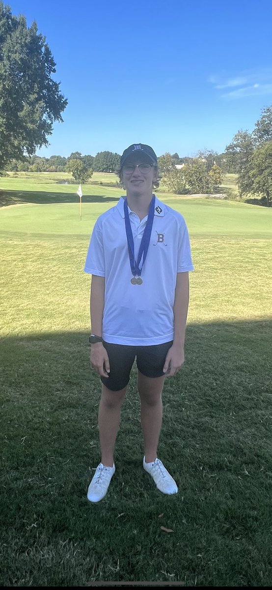 Shoutout to our high finishers today at the District Championship! The girls were led by Maya Hira who shot 81 and finished tied for 2nd individually. Bryce Harmon shot 70 to finish 3rd individually on the boys side. <a href="/5StarPreps/">5Star Preps</a> <a href="/prepxtra/">PrepXtra</a> <a href="/bhsdawgs/">Bearden High School</a> <a href="/KnoxAreaGolf/">Knoxville Golf</a>